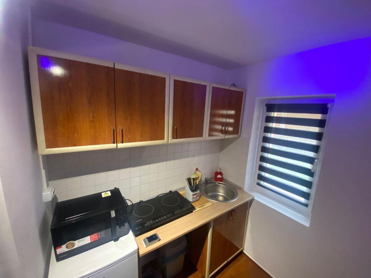 באיילה הרקולנדה Andi 1-Apartament 2 Camere מראה חיצוני תמונה